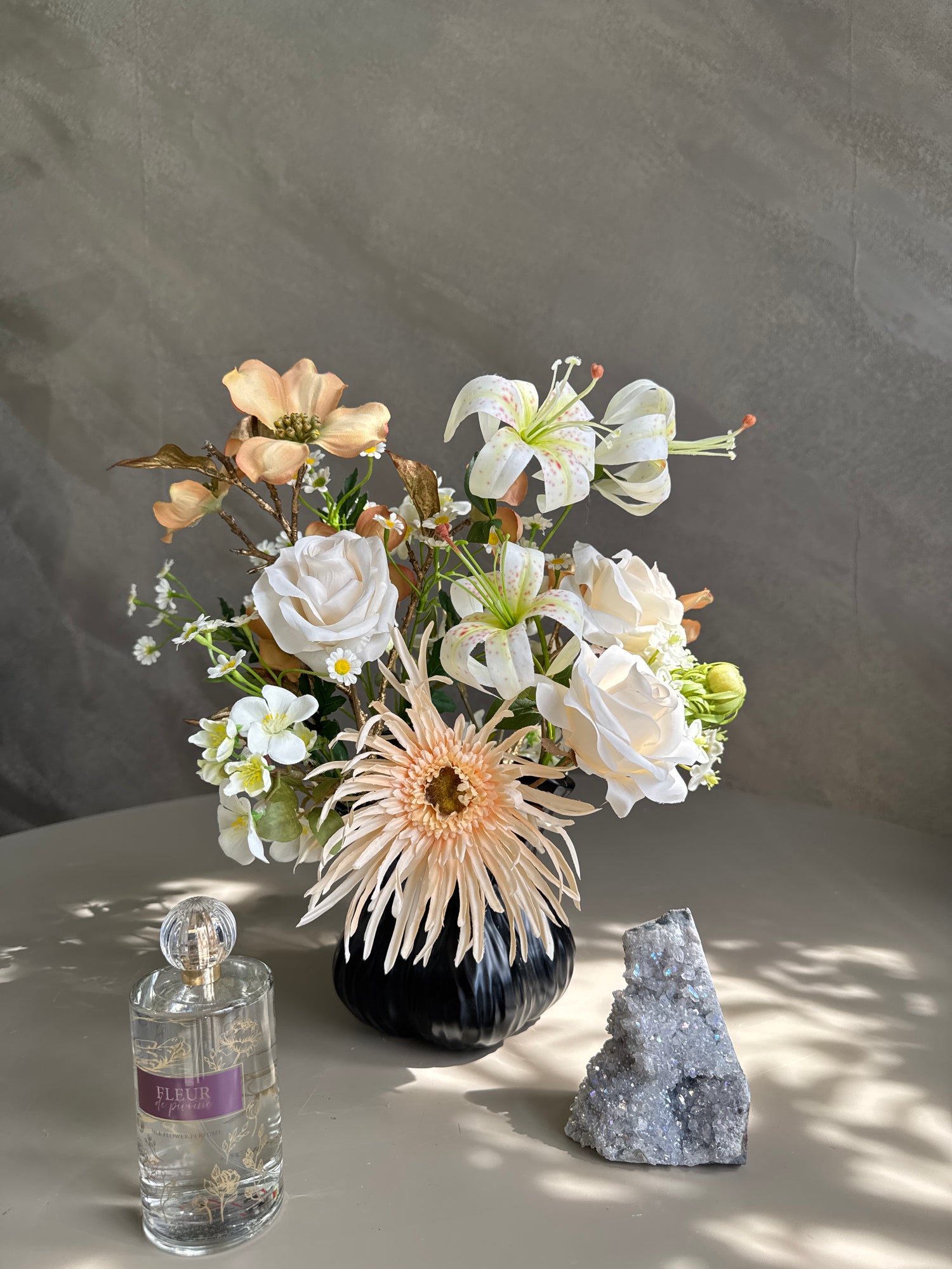 Zijdenboeket Pure White Elegance – incl. Toetervaas - S