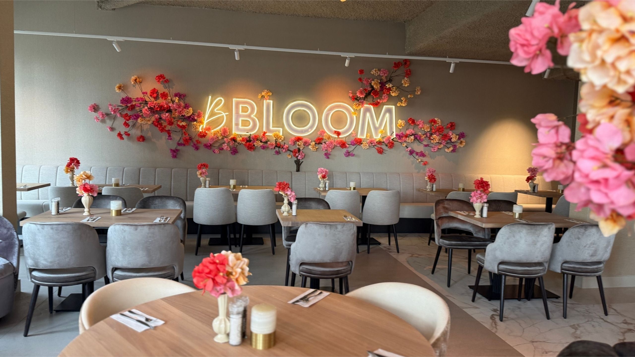 Bloemenstyling_voor_interieur_onderhoudsvrije_zijden_bloemen