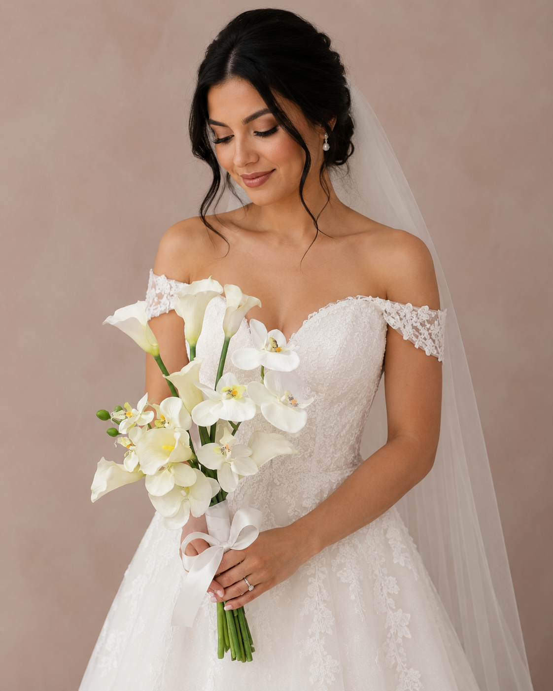 💍  Zijden bruidsboeket van kunstbloemen