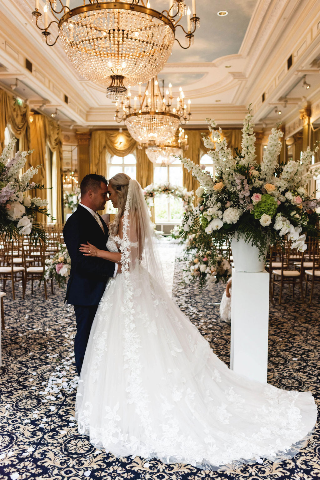 bruiloft amstel hotel trouwen bruidsboeket amsterdam luxery weddings bloom your life bloemservice nederland