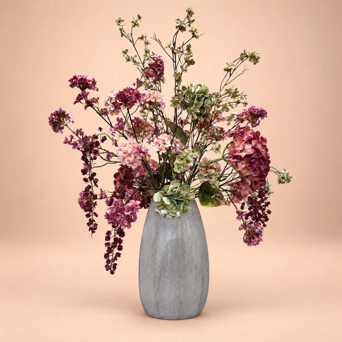 Zijden boeket Burgundy Chic in diepe paarse, burgundy en fuchsia tinten