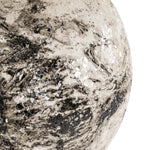 Vaas-Florry-black-white1