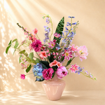 Zijden hortensia boeket inclusief luxe vaas voor een elegante uitstraling.