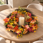 Herfstkrans Autumn Berry als tafeldecoratie met glazen windlicht