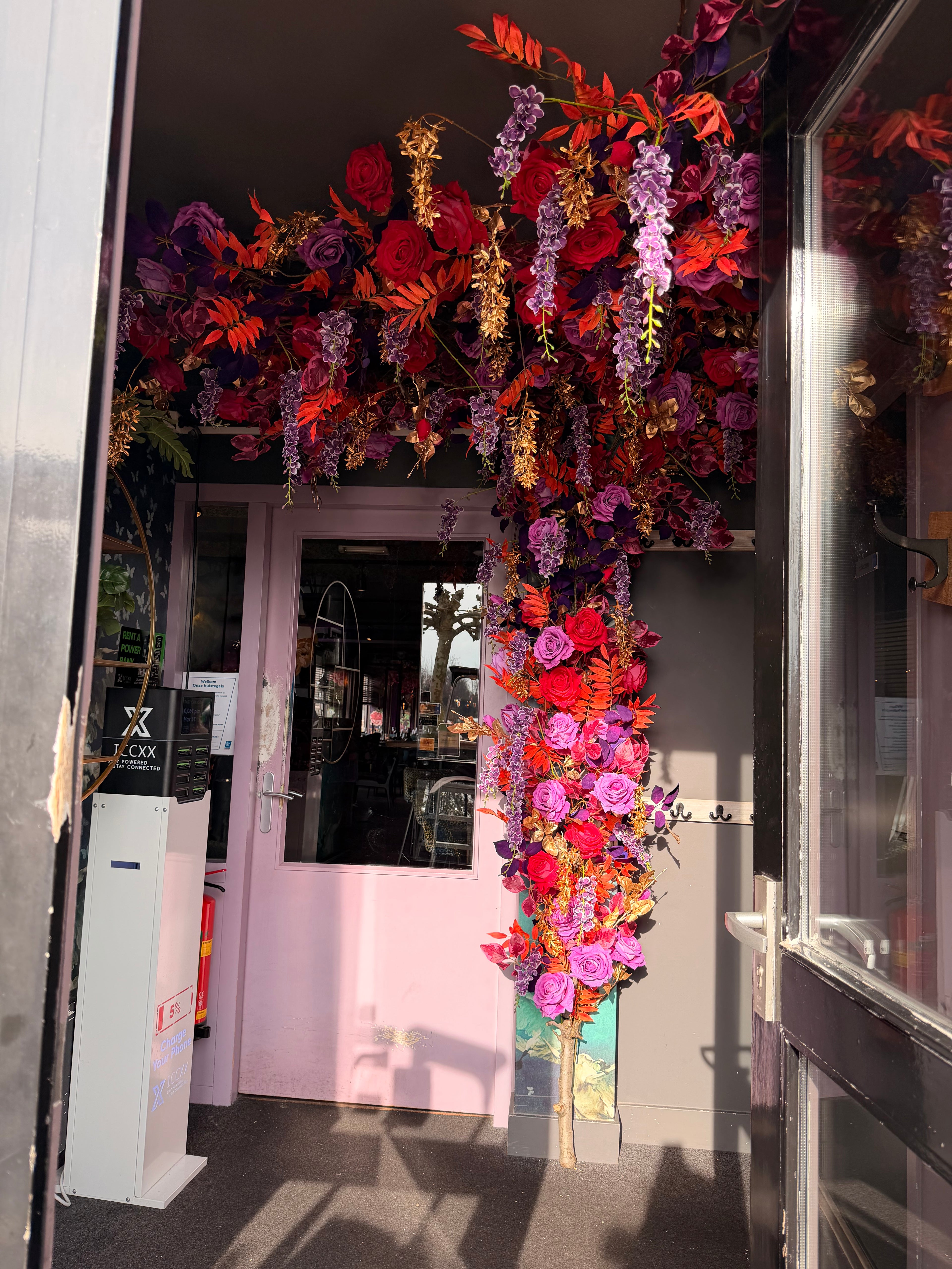 bloemstyling-restaurant-joseph-aan-de-poel-bloemenboom4