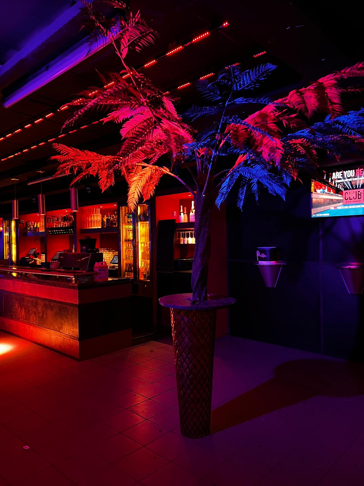 bloemstyling-restaurant-styling-zijden-bloemen-eve-zaandam6
