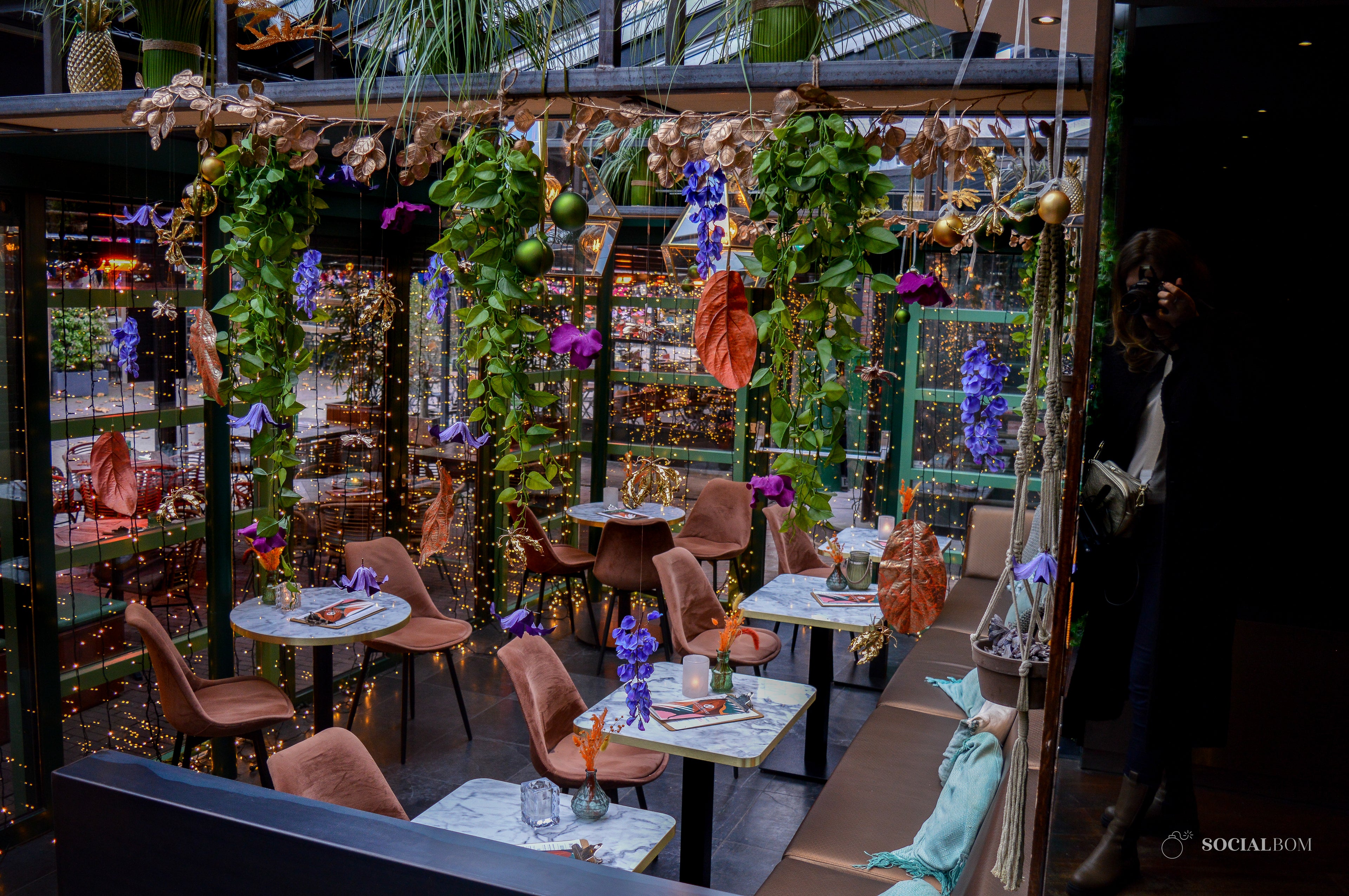 bloemstyling-restaurant-styling-zijden-bloemen-mail-company-zaandam4
