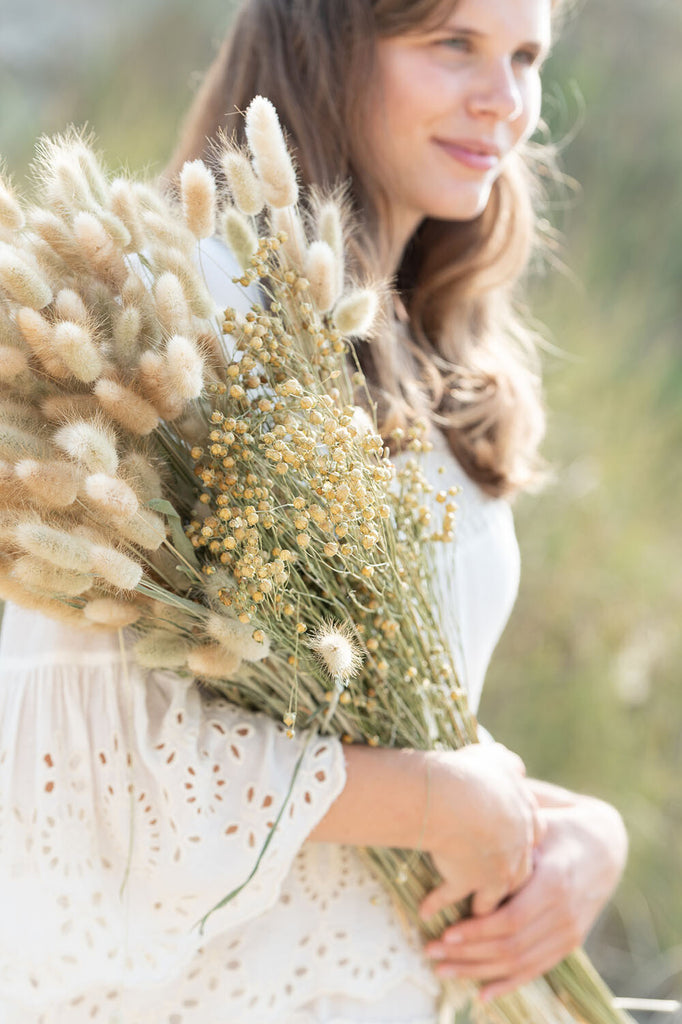 Bundle Plume Bunnytail Dried Grass Natural