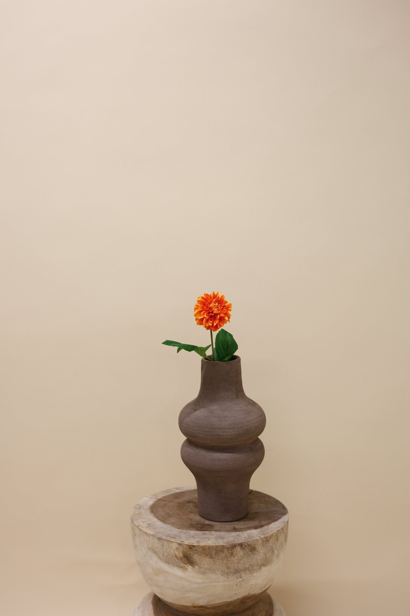 Dahlia George oranje 50 cm - Luxe zijden bloemen boeket - Kunstbloemen van Sharon Flowers