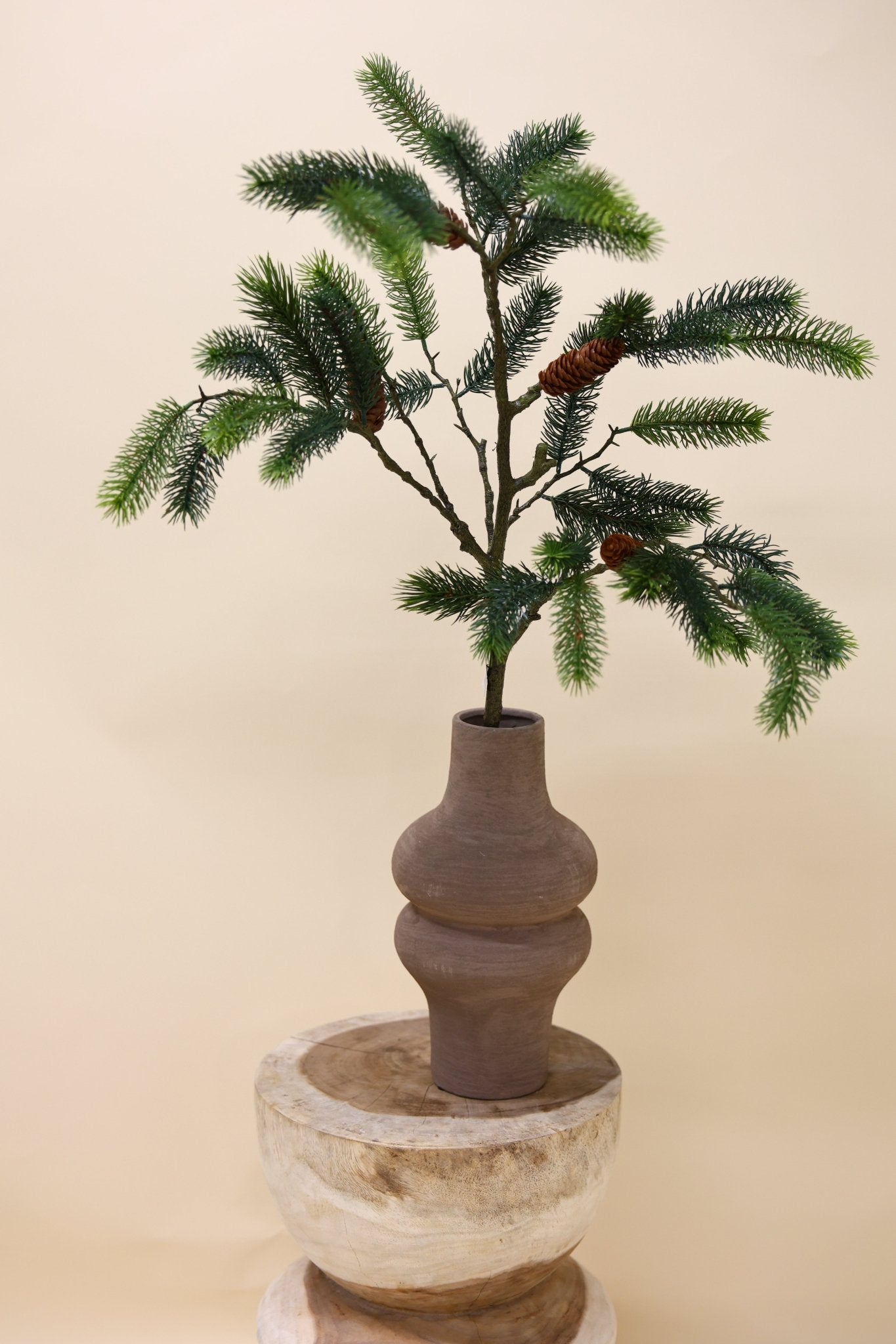 Dennentak met kegel 102 cm - Luxe zijden bloemen boeket - Kunstbloemen van Sharon Flowers