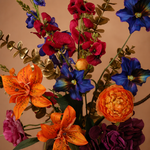 Handgebonden zijden bloemen van Sharon Flowers voor een sfeervol interieur