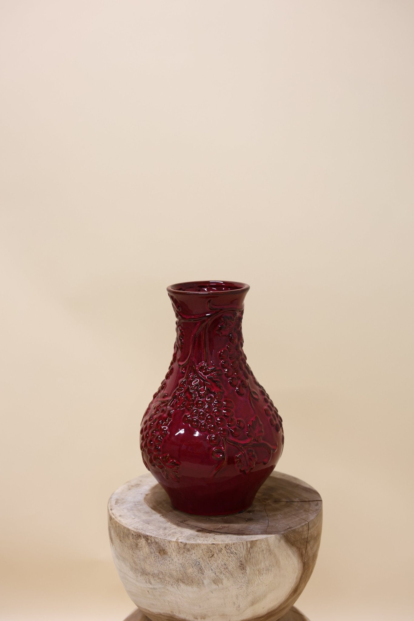 Inga grape purple vase active glaze 25x25x35cm - Luxe zijden bloemen boeket - Kunstbloemen van Sharon Flowers