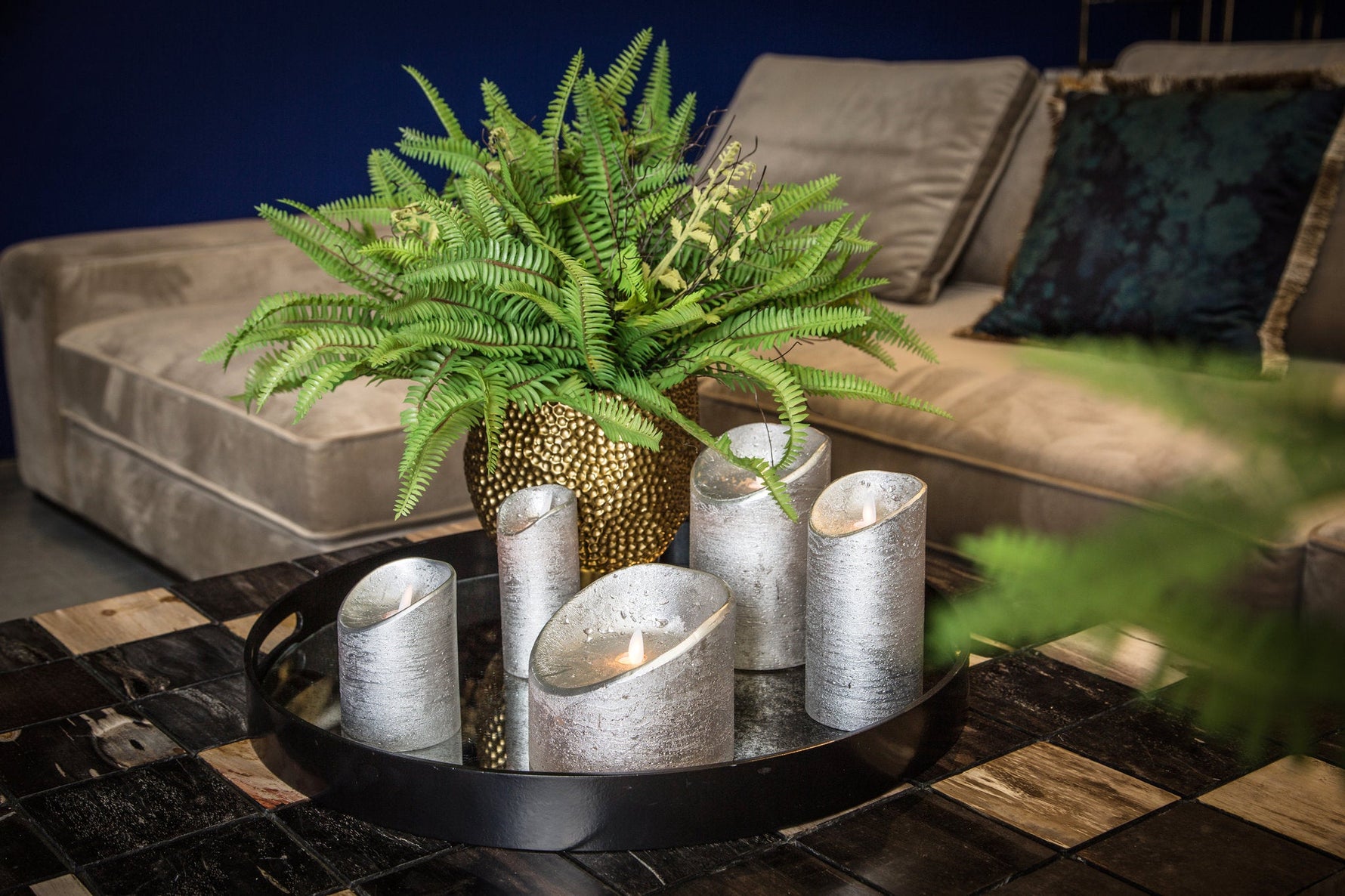 Led kaars Grijs - PTMD - op battery - verschillende maten - Luxe zijden bloemen boeket - Kunstbloemen van Sharon Flowers