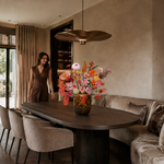 Groot luxe zijden boeket uit de Midnight collectie van Sharon Flowers