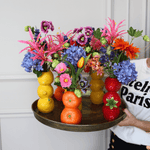 Milou zijdenboeket Fruitmix - inclusief vaas - Luxe zijden bloemen boeket - Kunstbloemen van Sharon Flowers