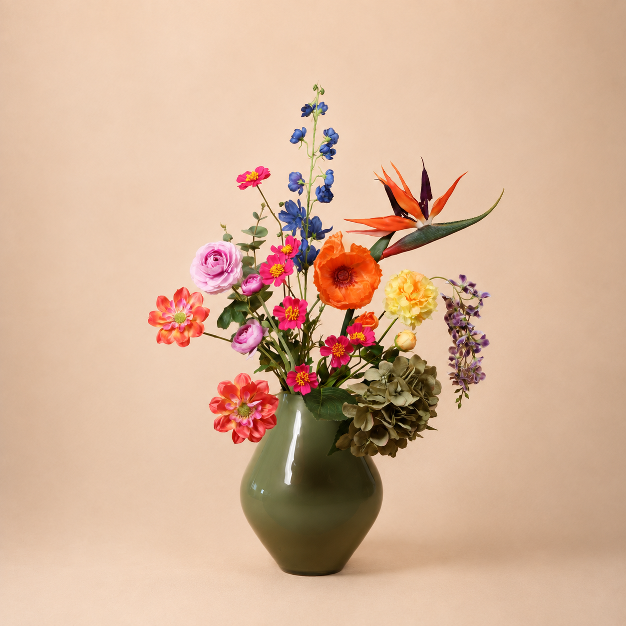 Handgebonden zijden boeket van Sharon Flowers uit de nieuwe collectie