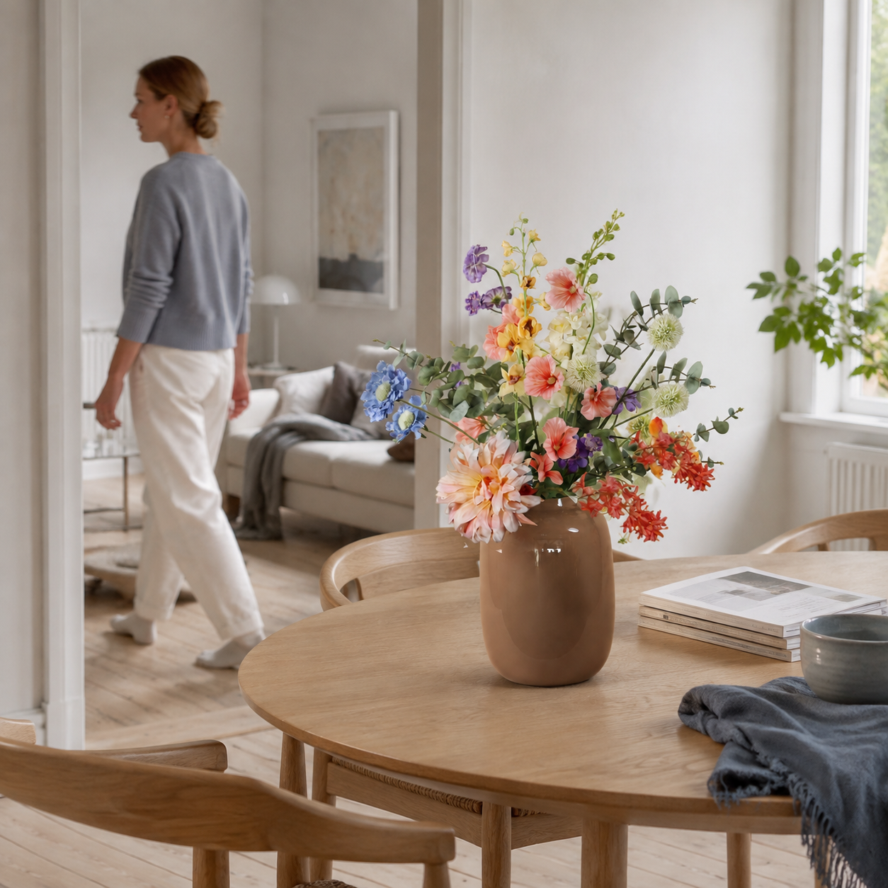 Realistisch zijden boeket van Sharon Flowers als stijlvolle interieurdecoratie