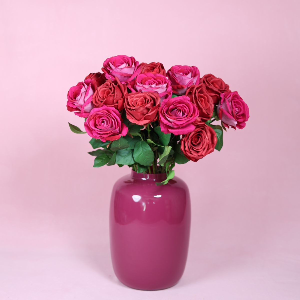 Zijden rozen boeket als valentijnsgeschenk