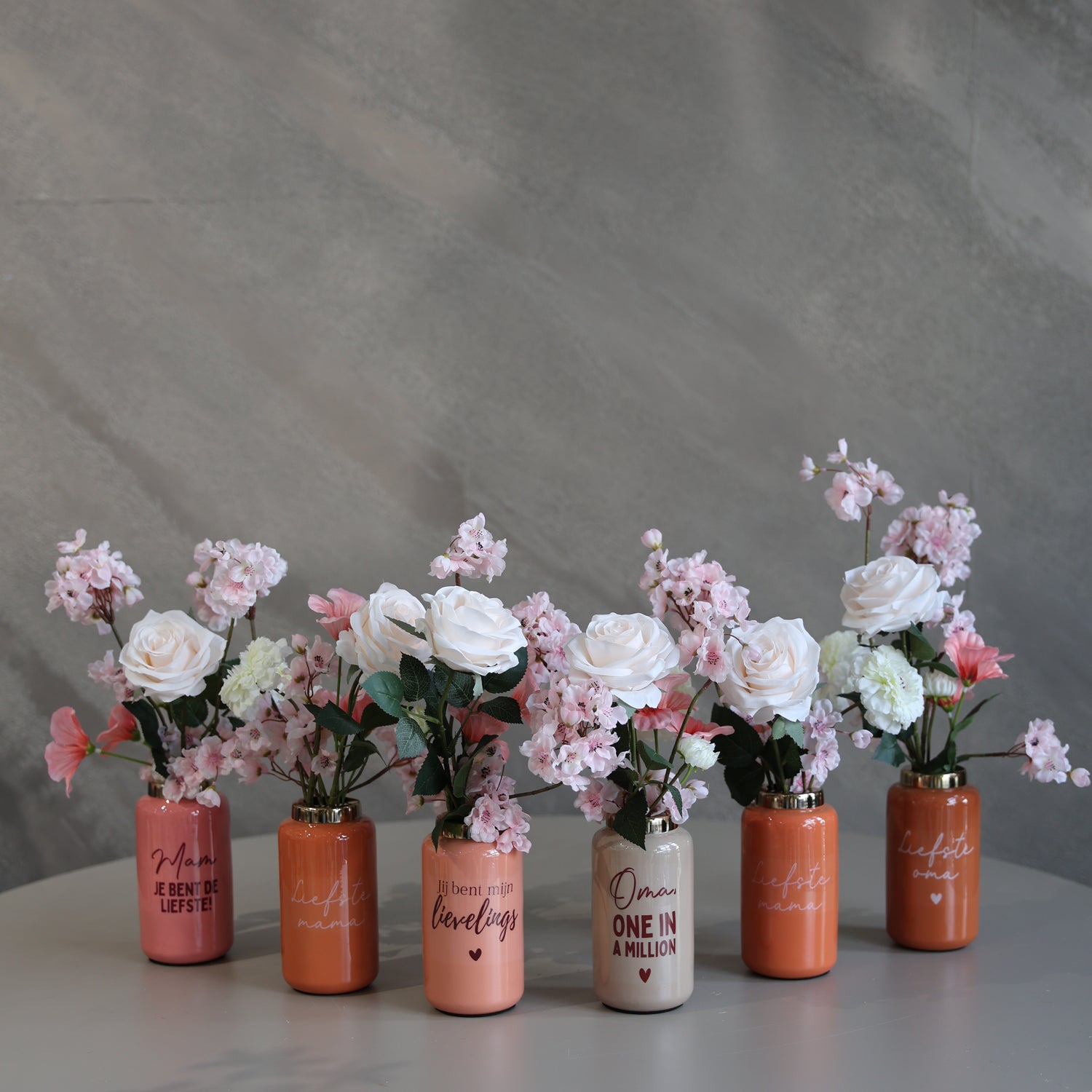 zijden-boeket-inclusief-vaas-roze-bloemen-moederdag-roze3