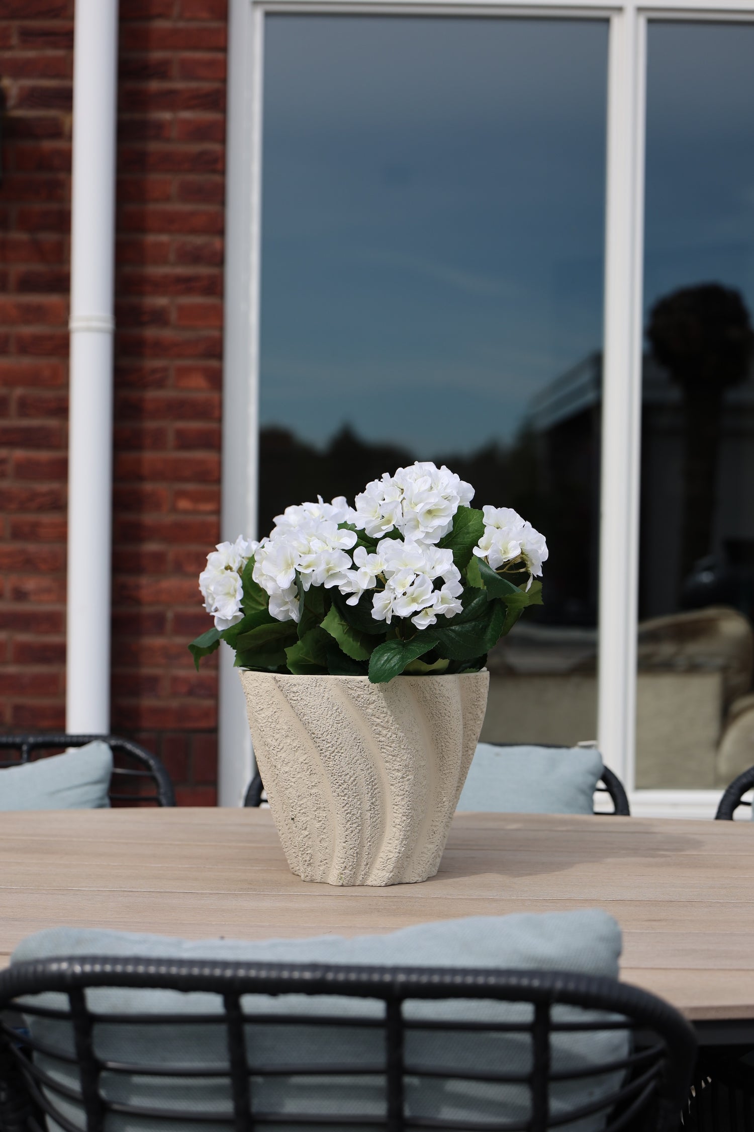Hortensia zijden buitenplant crème 40cm